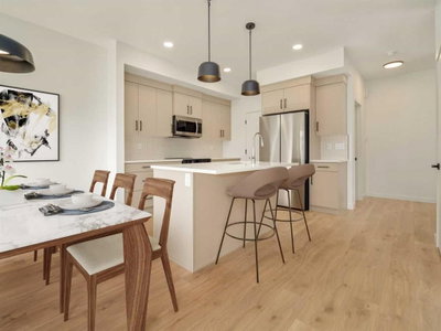 138 Miners Road W