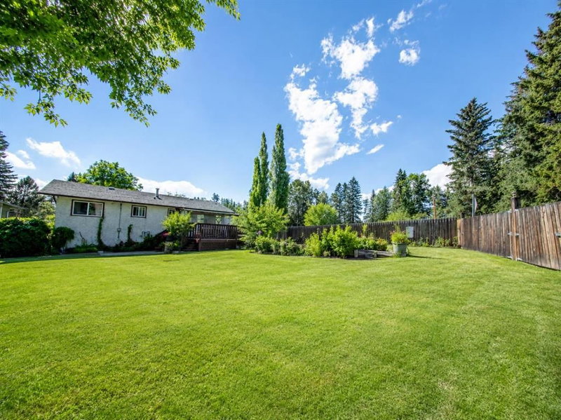 5035 58 Street Close
