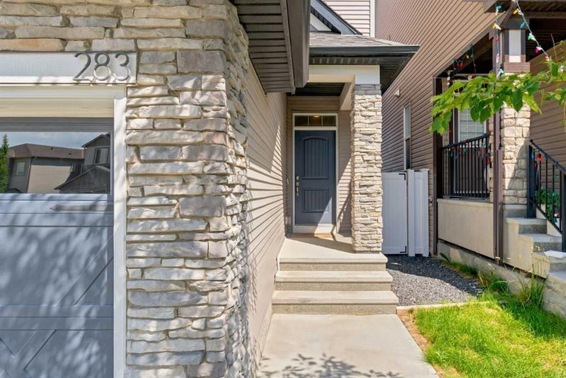 283 Nolanhurst Crescent NW