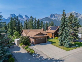 213 Lady MacDonald Drive