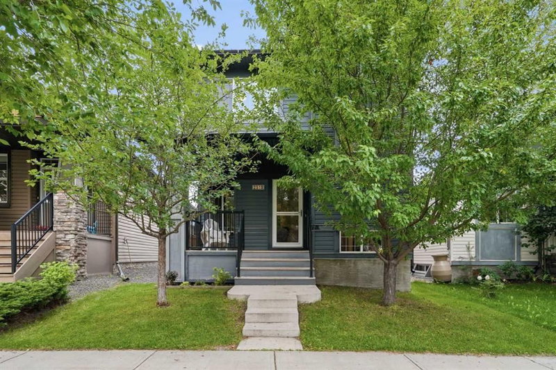 2518 Ravenswood View SE, Airdrie, Alberta