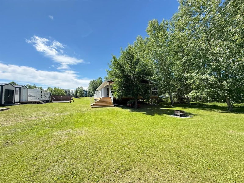 2010 Bayview Drive