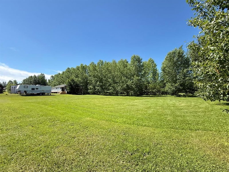 2010 Bayview Drive