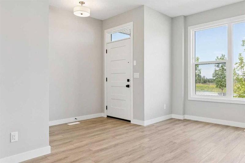 45 Silverton Glen Way SW