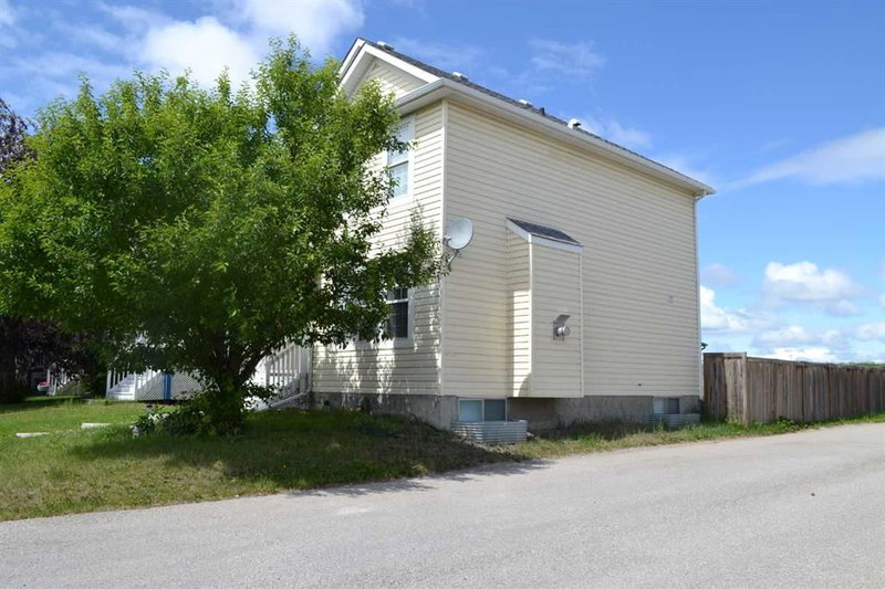 102 Citadel Mesa Close