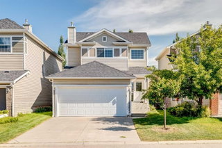 87 Royal Elm Way NW