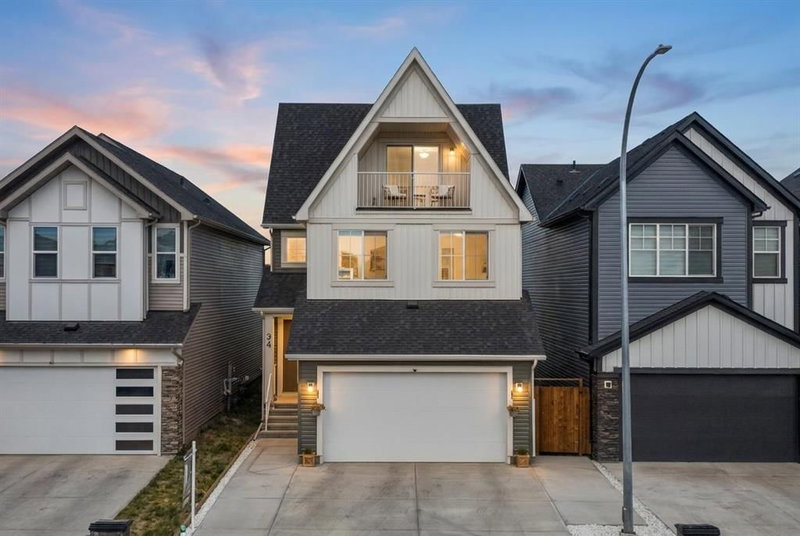 34 Belvedere Green SE, Calgary, Alberta