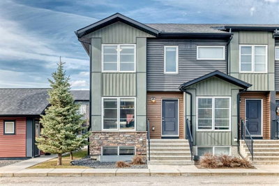 128 - 31 Red Embers Parade NE