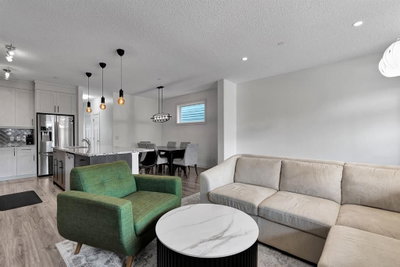 87 Howse Crescent NE