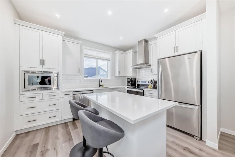 276 Belmont Boulevard SW, Belmont — interior photo 5