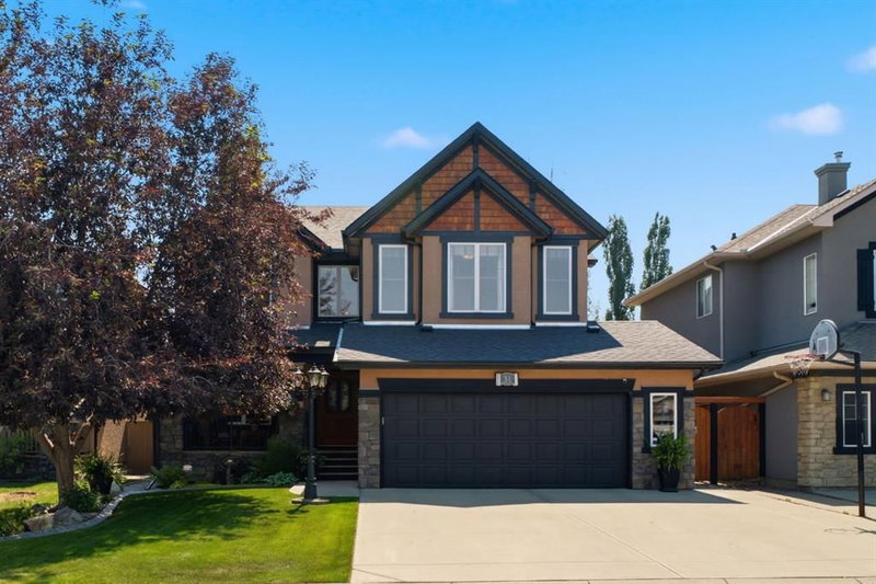 31 Chapala Close SE — listing photo