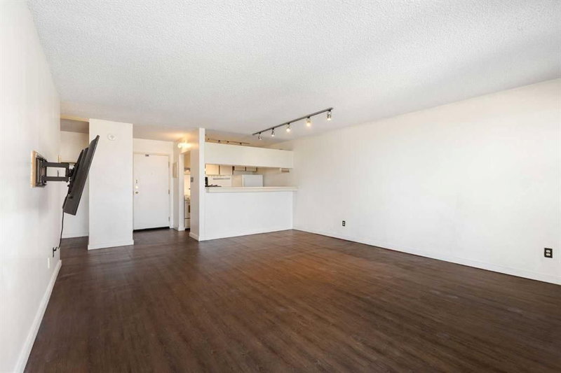 1210, 221 6 Avenue SE, Downtown Commercial Core — interior photo 6