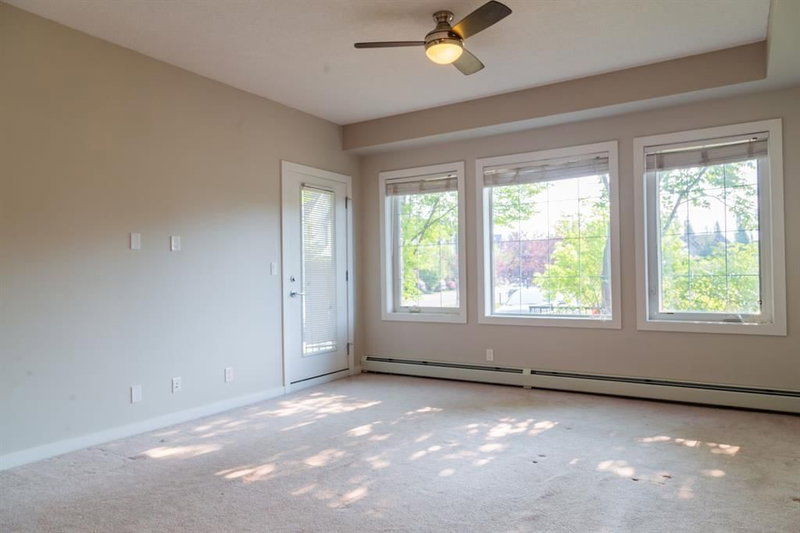 116, 100 Cranfield Common SE, Cranston — interior photo 5