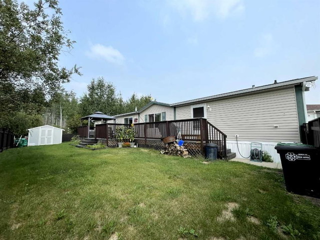 18 Dragonfly Crescent