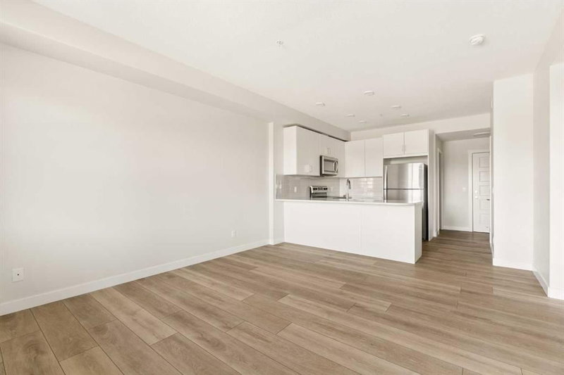 218, 55 Wolf Hollow Crescent SE, Wolf Willow — interior photo 7