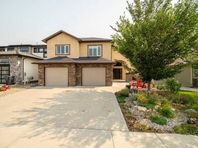 43 Riverine Lane W