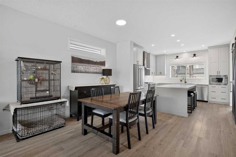 374 Wolf Creek Manor SE, Wolf Willow — interior photo 6