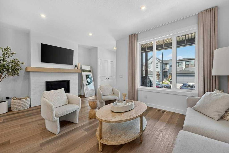 97 Rowmont Heath NW, Haskayne — interior photo