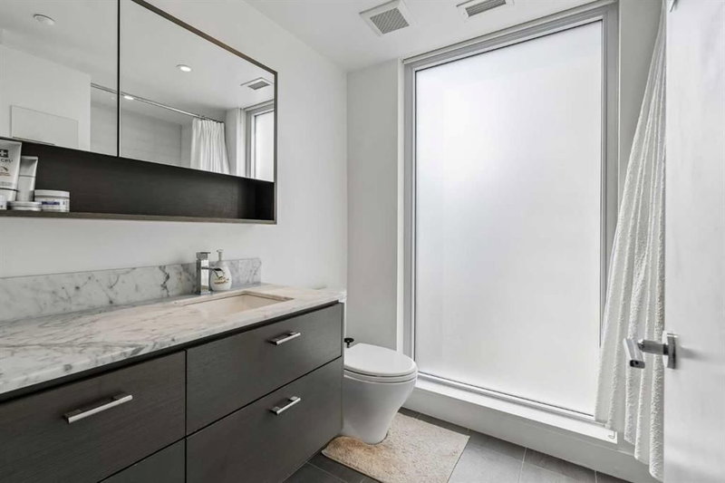 907, 1025 5 Avenue SW, Downtown West End — interior photo 6
