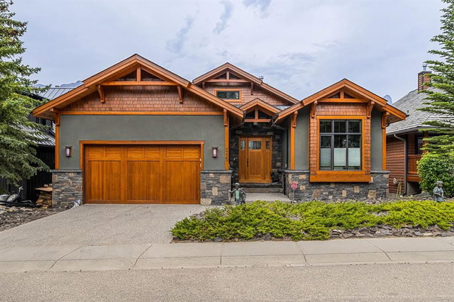 215 Benchlands Terrace