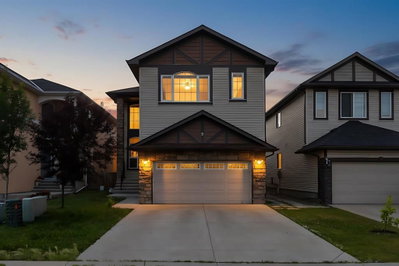 9 Saddlelake Grove NE