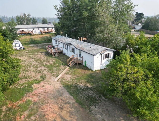 5104 48 Ave
