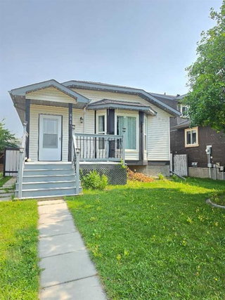 335 Covington Bay NE