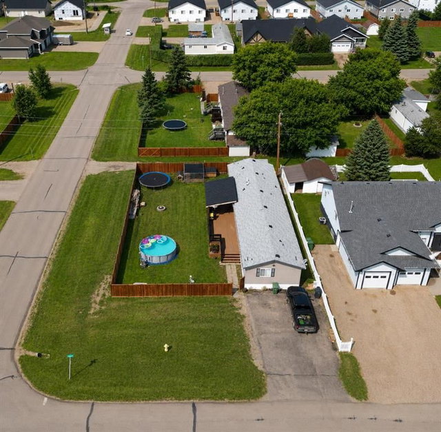 10226 103 Ave