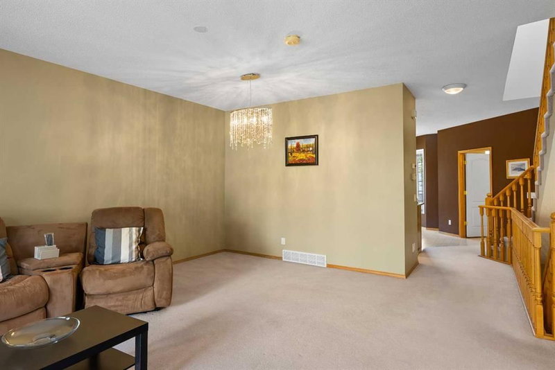 36 Hamptons Link NW, Hamptons — interior photo 6
