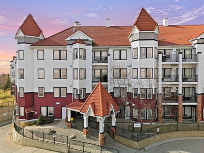 317 - 60 Royal Oak Plaza NW