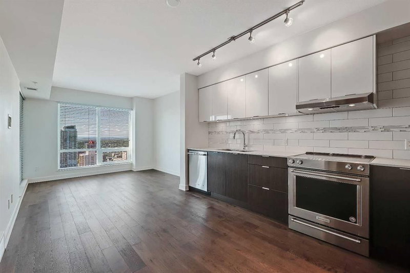 3208, 930 6 Avenue SW, Downtown Commercial Core — interior photo