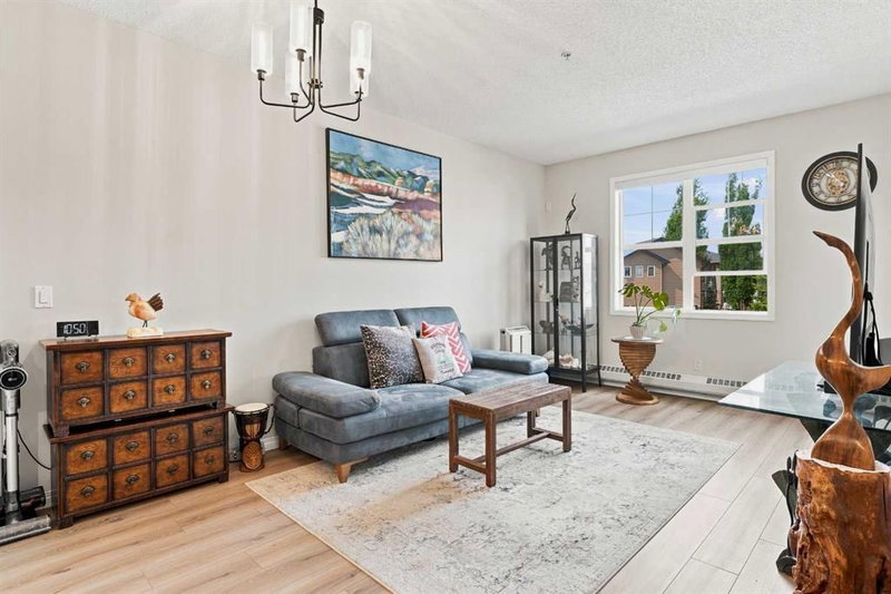 208-25 Prestwick Drive SE, Calgary — listing photo 12