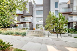 115 - 3125 39 Street NW