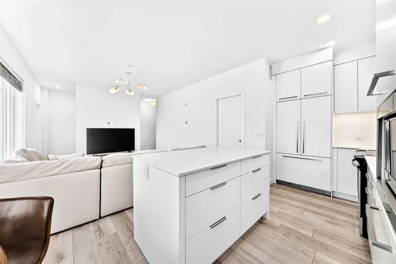 115, 3125 39 Street NW, University District — interior photo 6