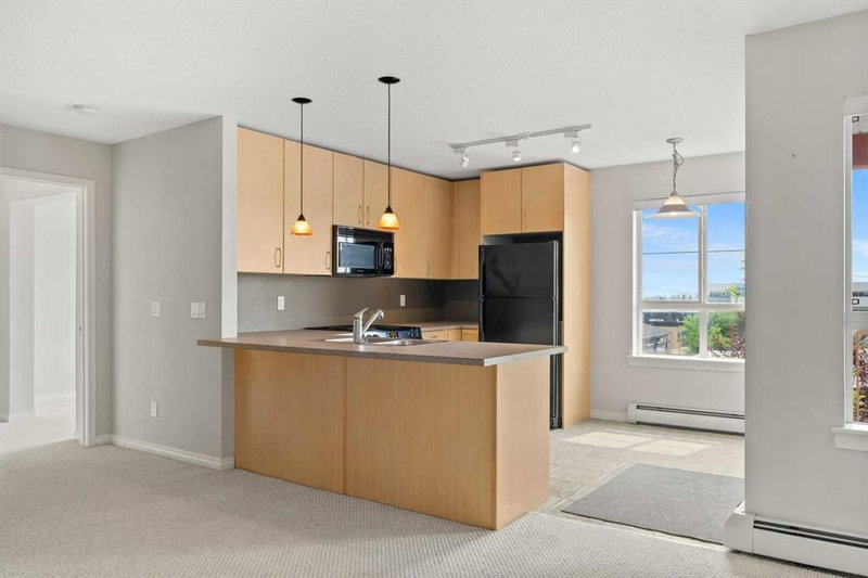 416, 5115 Richard Road SW, Lincoln Park — interior photo 5