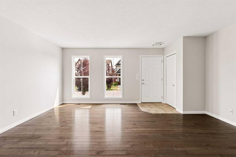 59 Elgin Meadows Park SE