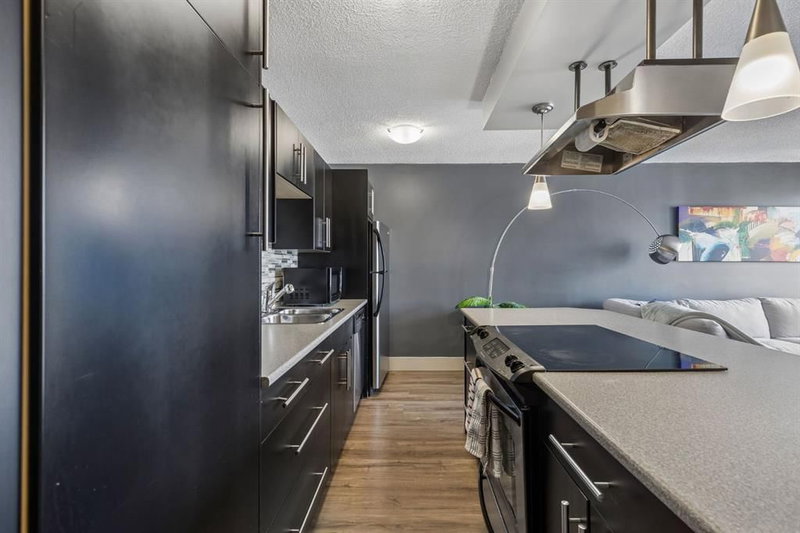 206, 505 19 Avenue SW, Cliff Bungalow — interior photo 5