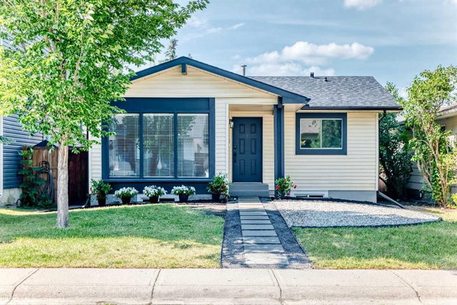 145 Sunvale Crescent SE