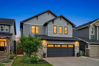 16 Legacy Manor SE