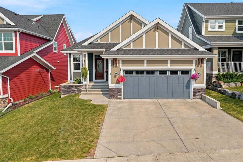 14 Ridge View Place