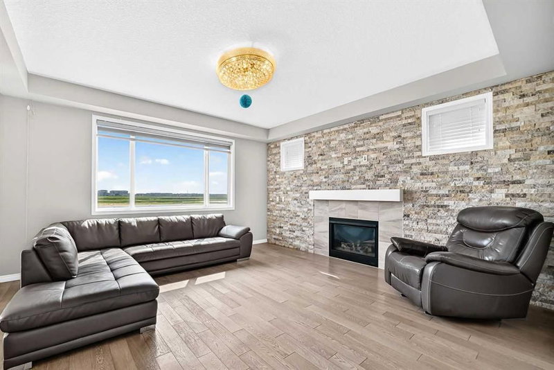 247 Cityscape Way NE, Cityscape — interior photo