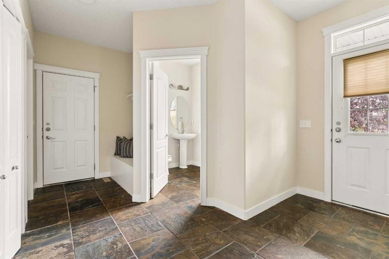 4649 20 Street SW, Garrison Woods — interior photo