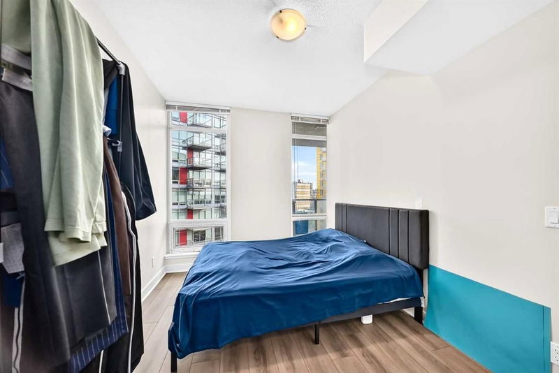 905, 30 Brentwood Common NW, Brentwood — interior photo 6