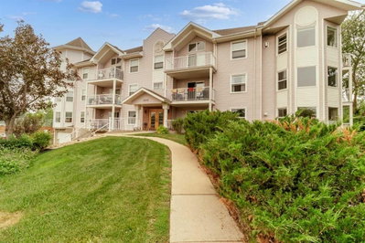 105 - 5435 Lakeshore Dr,