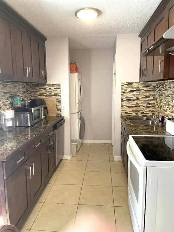 1611 Olympia Drive SE, Ogden — interior photo