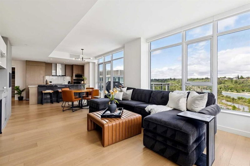 901, 118 Waterfront Court SW, Chinatown — interior photo