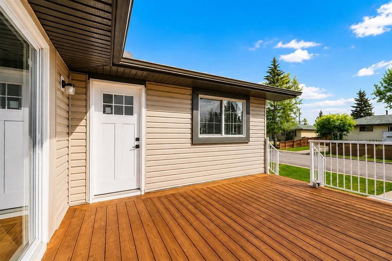 755 Penbrooke Road SE, Penbrooke Meadows — interior photo 5
