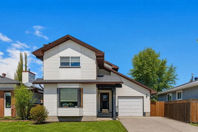 228 Marquis Place SE