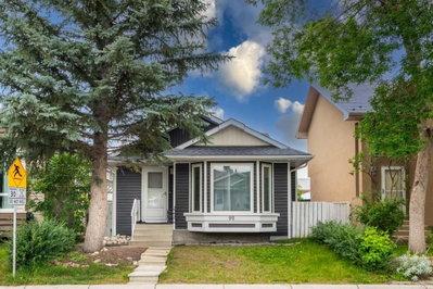 92 Martinwood Road NE