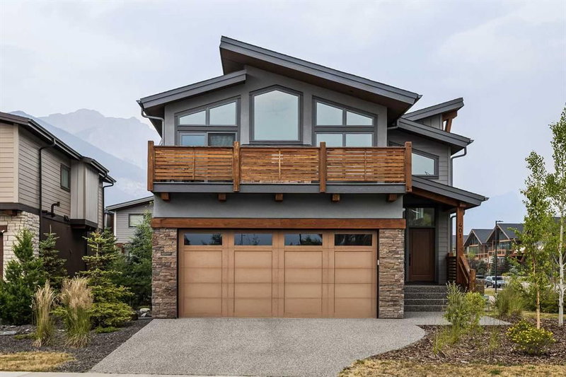 401 Stewart Creek Close, Canmore, Alberta